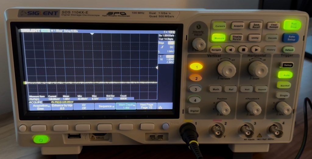 Low Constant Waveform of Close to 0V Image